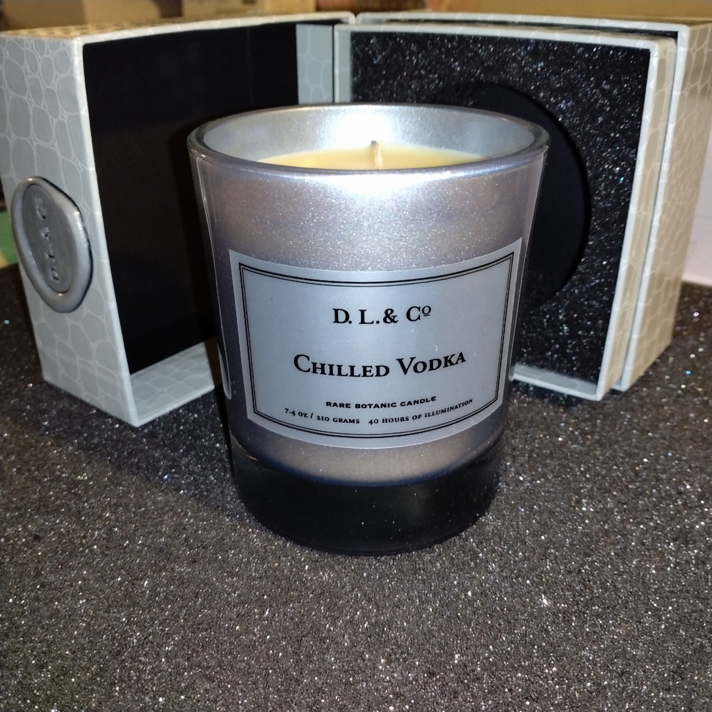 D.L & Co. RARE Chilled Vodka Candle 7.4 oz in Silver Sparkle Glass Embossed Box